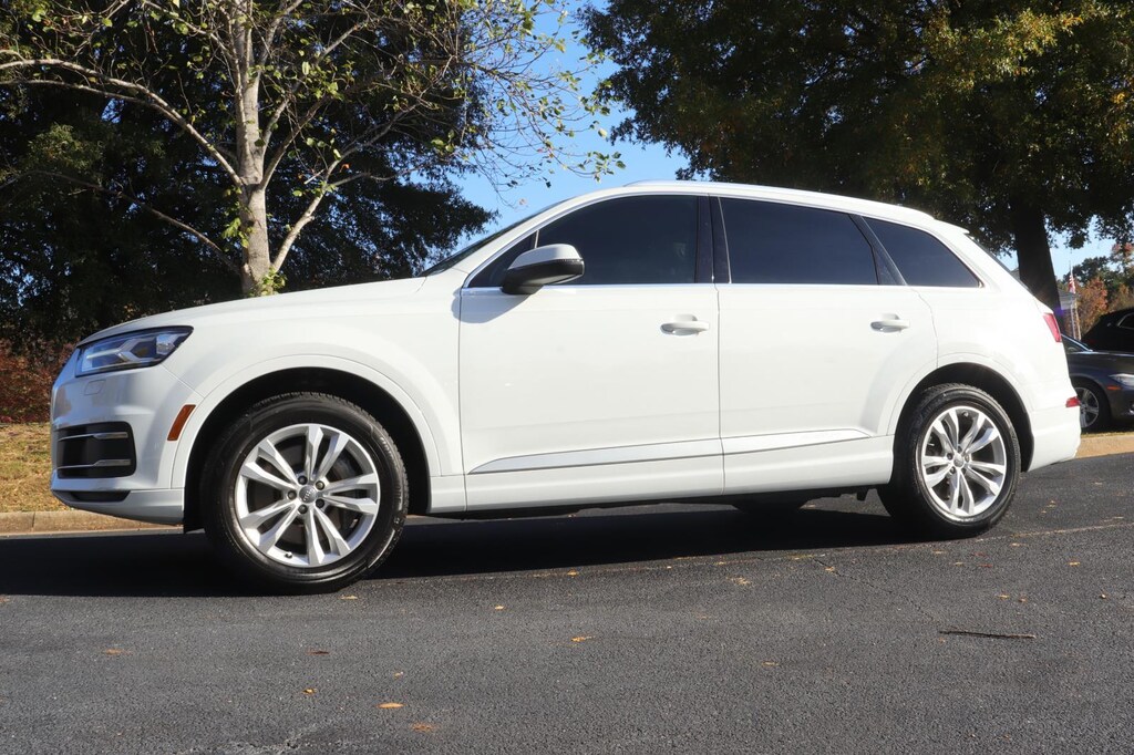 Used 2017 Audi Q7 Premium SUV