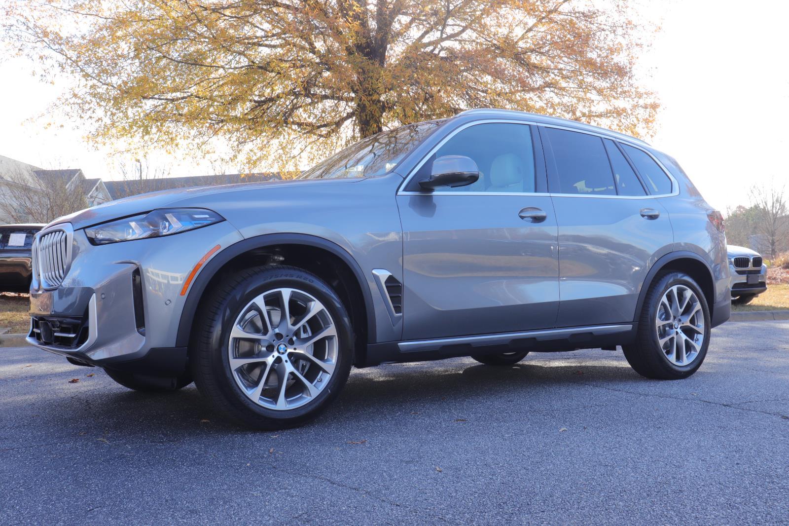 2026 BMW X5 40i's photo