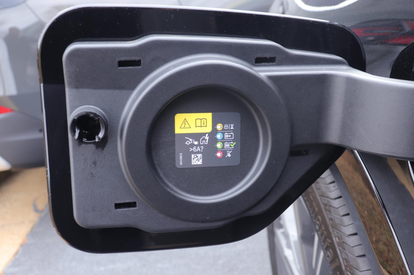 2026 BMW X5 50e - Photo 7
