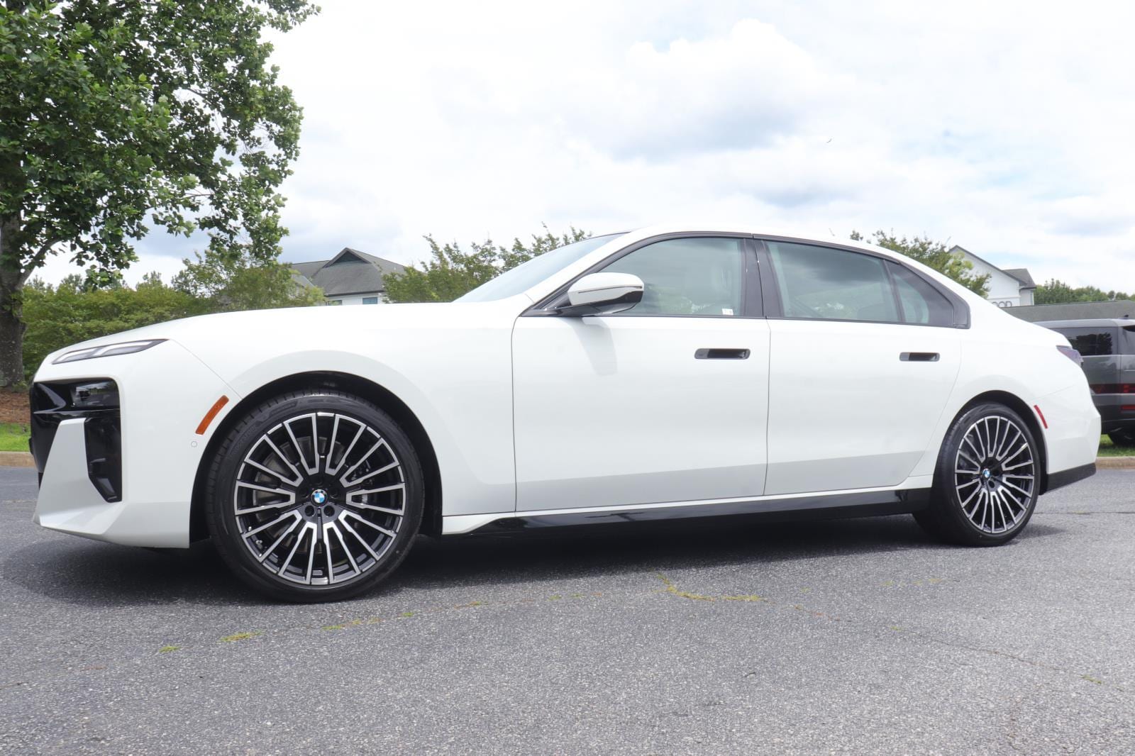 2026 BMW 7 Series 740i Sedan's photo