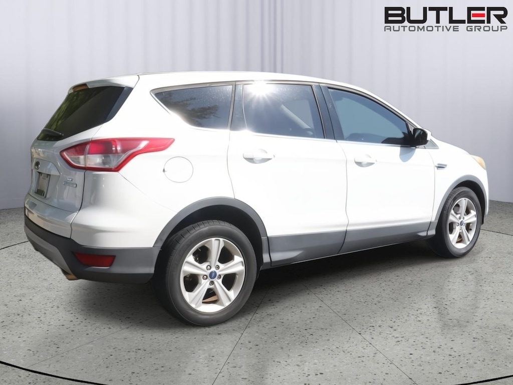 Used 2015 Ford Escape SE SUV