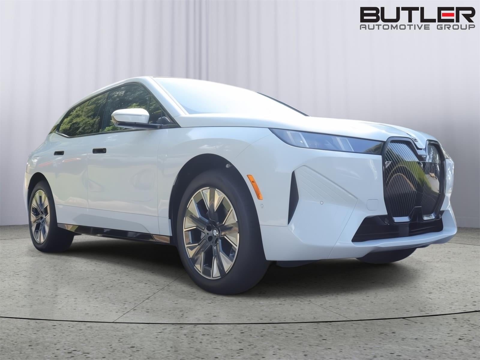 2026 BMW iX 60 - Photo 9