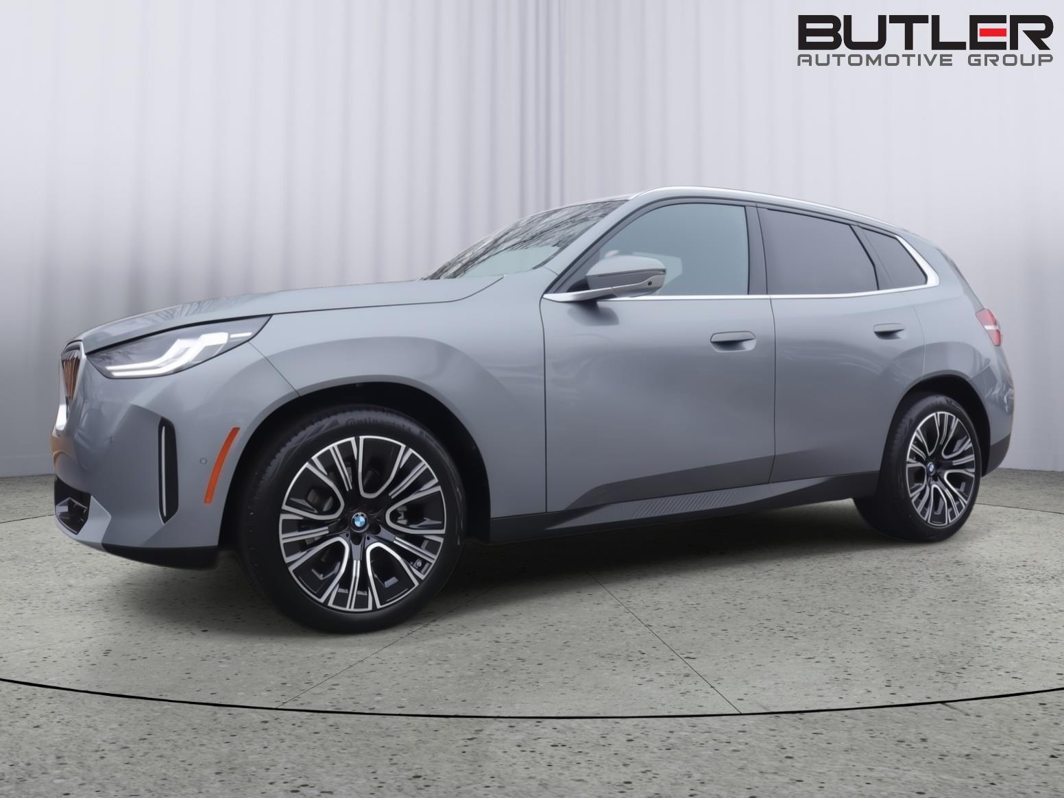 2026 BMW X3 30's photo