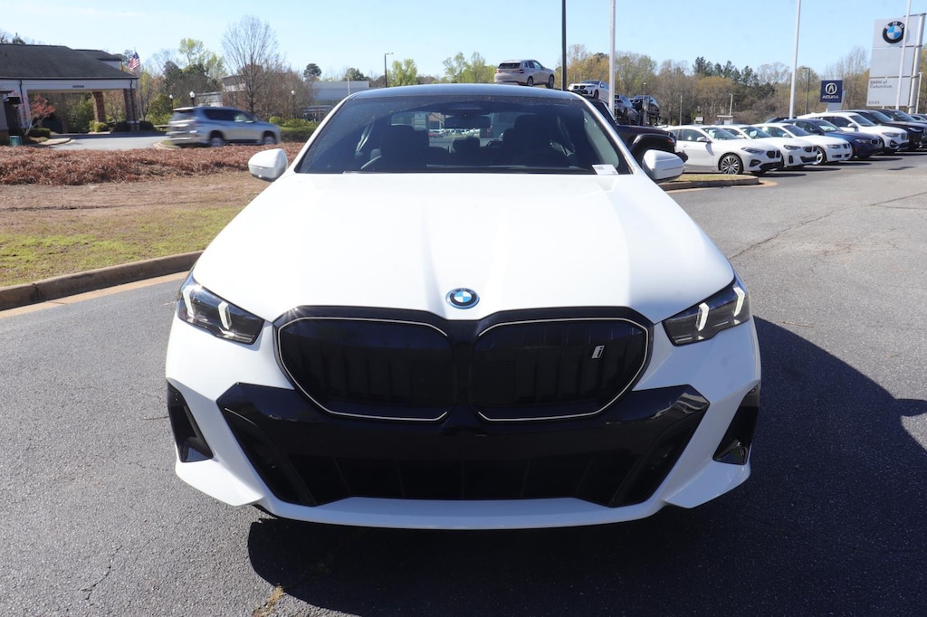 New 2026 BMW i5 eDrive40 Sedan