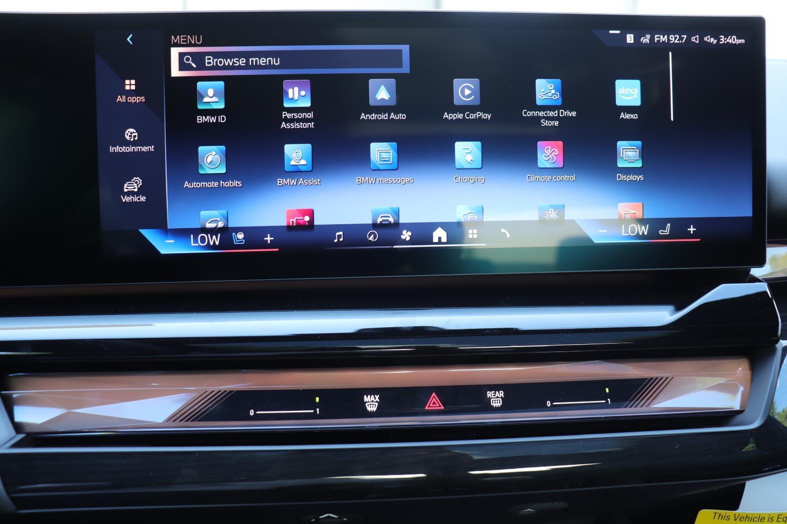 2026 BMW 5 Series 550e - Photo 35