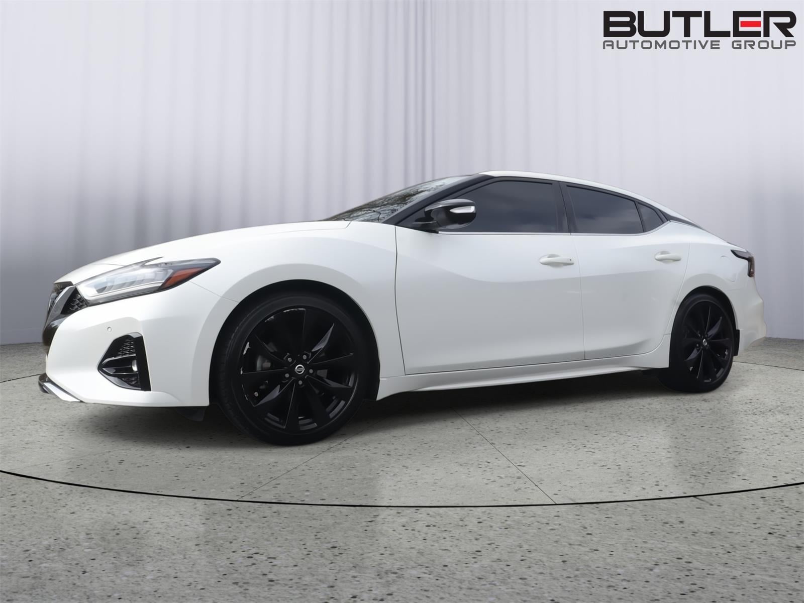 2019 Nissan Maxima SR