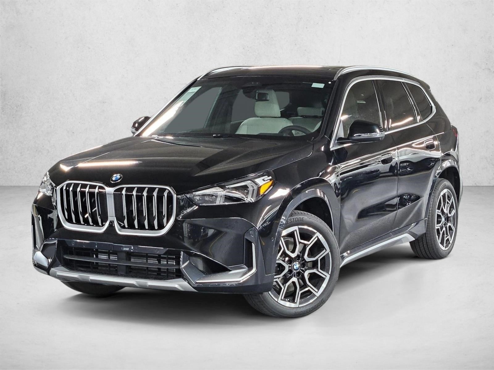 New 2026 BMW X1 xDrive28i