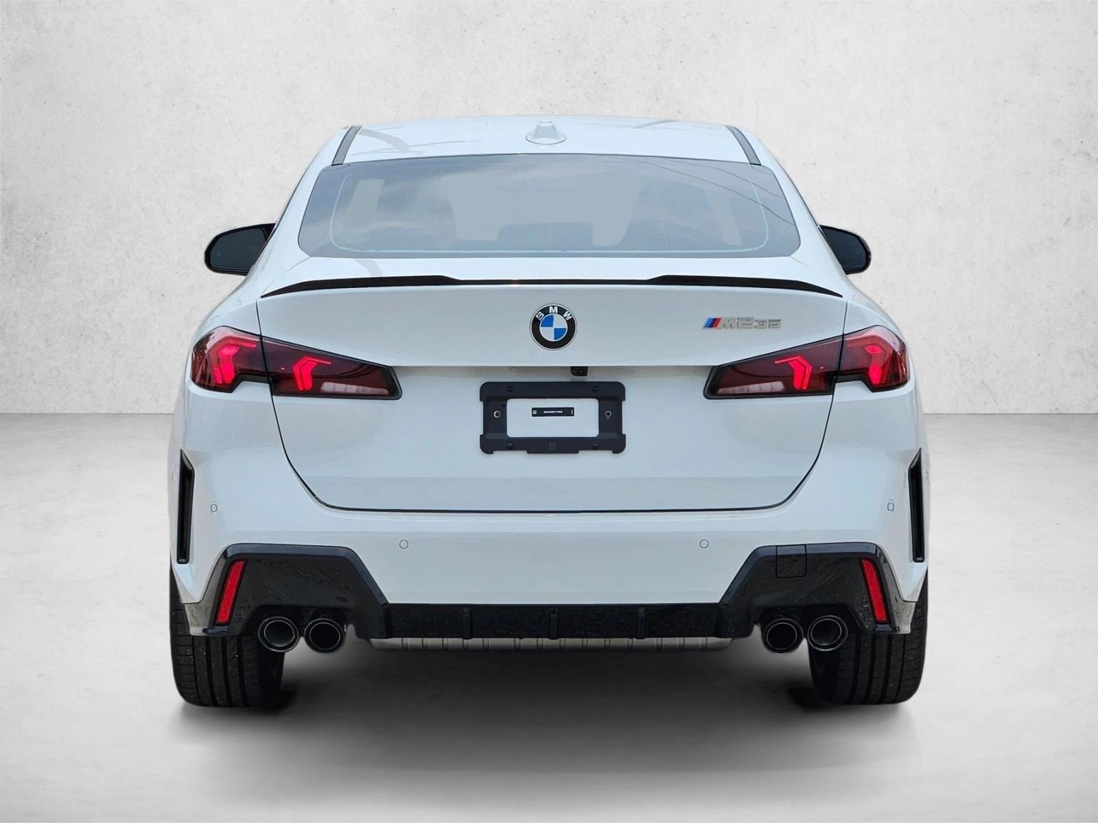 2026 BMW 2 Series M235 - Photo 6