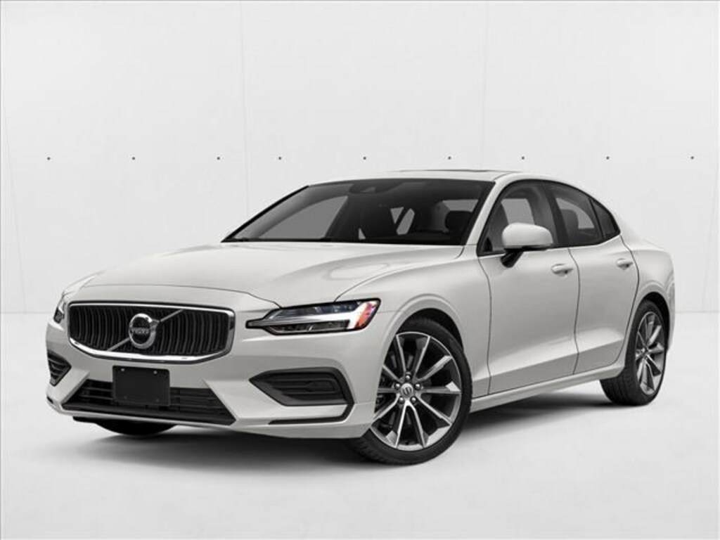 Used 2021 Volvo S60 T5 Momentum Sedan