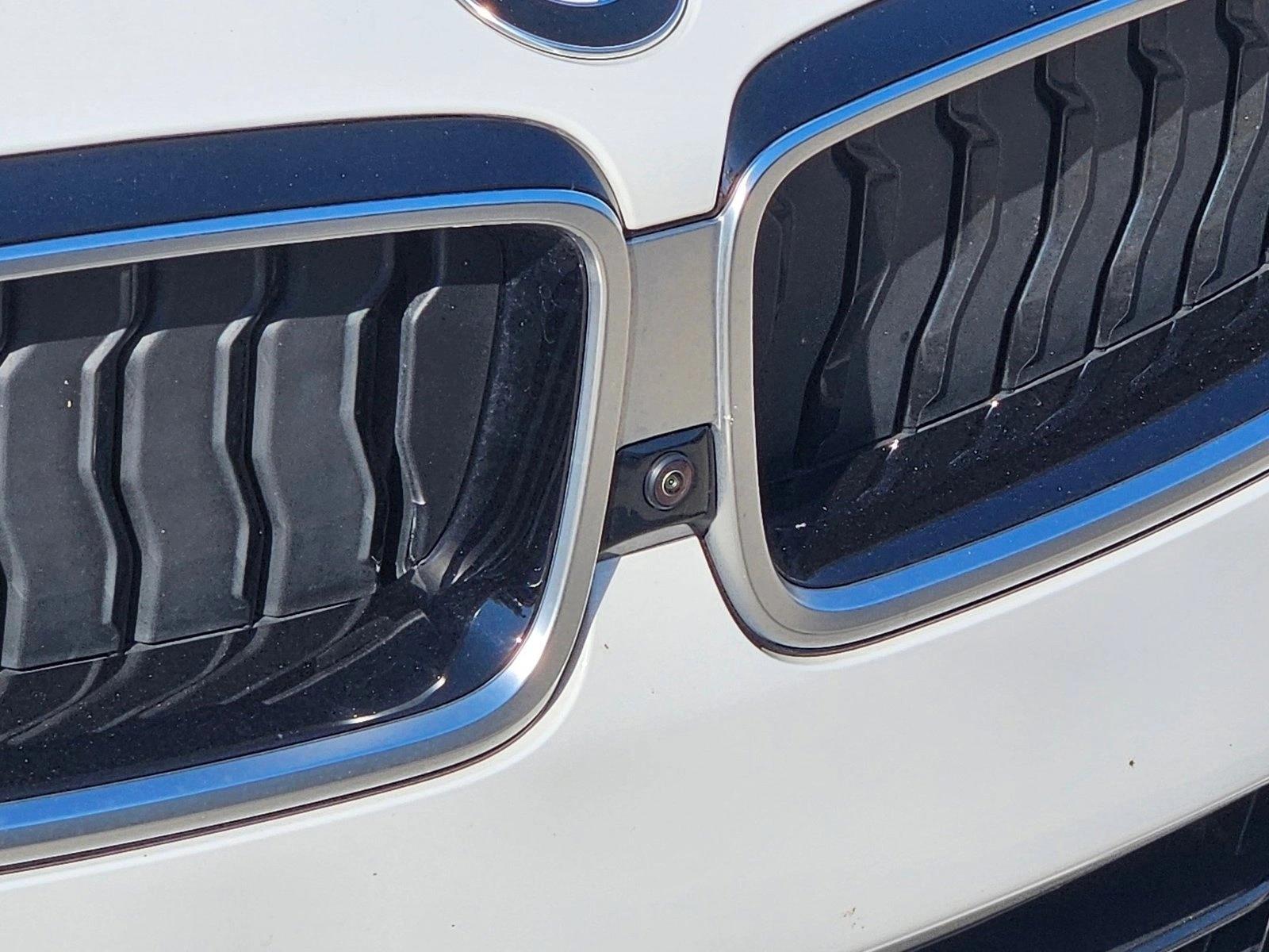 2025 Bmw 230i Coupe photo 4