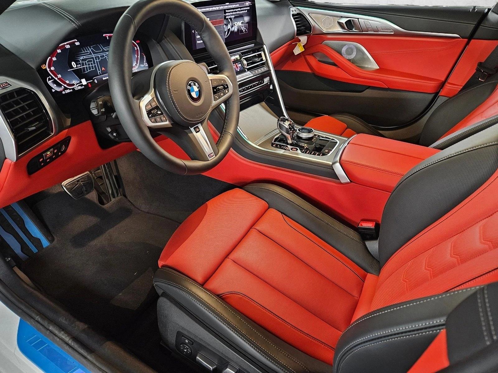 2025 BMW 8 Series 840i - Photo 9