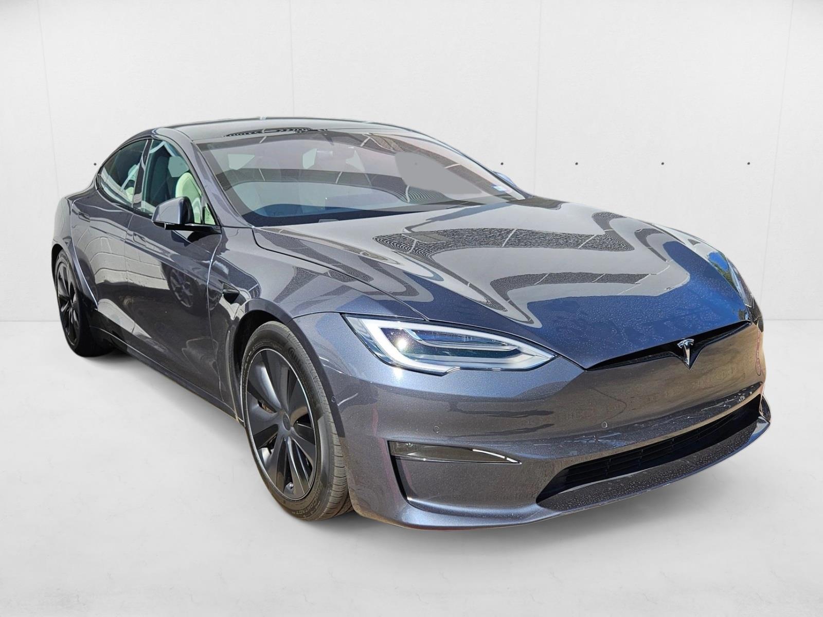 2022 Tesla Model S photo 3