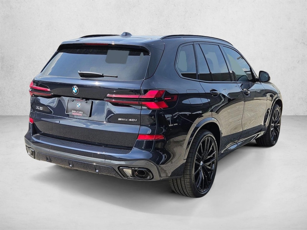 New 2026 BMW X5 sDrive40i SUV