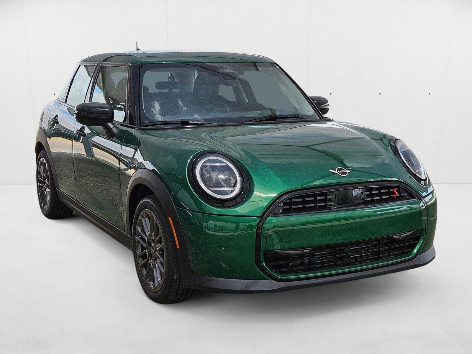 2025 Mini Cooper 4 Door Hardtop S photo 3