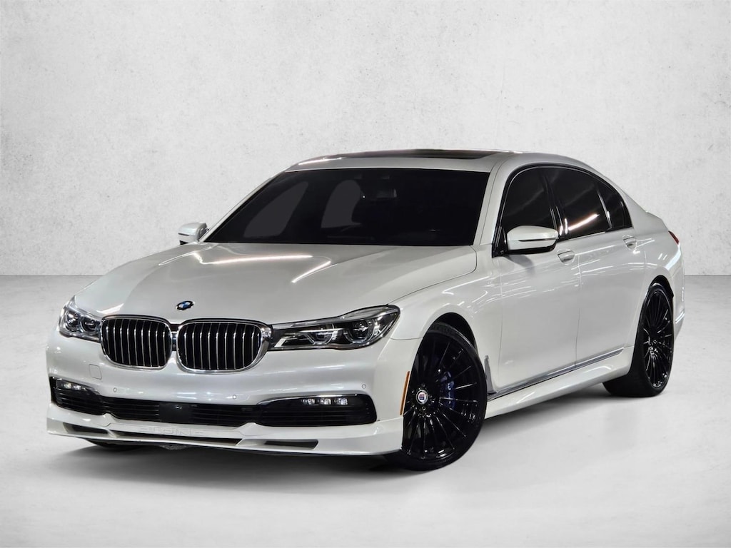 Used 2018 BMW xDrive Sedan