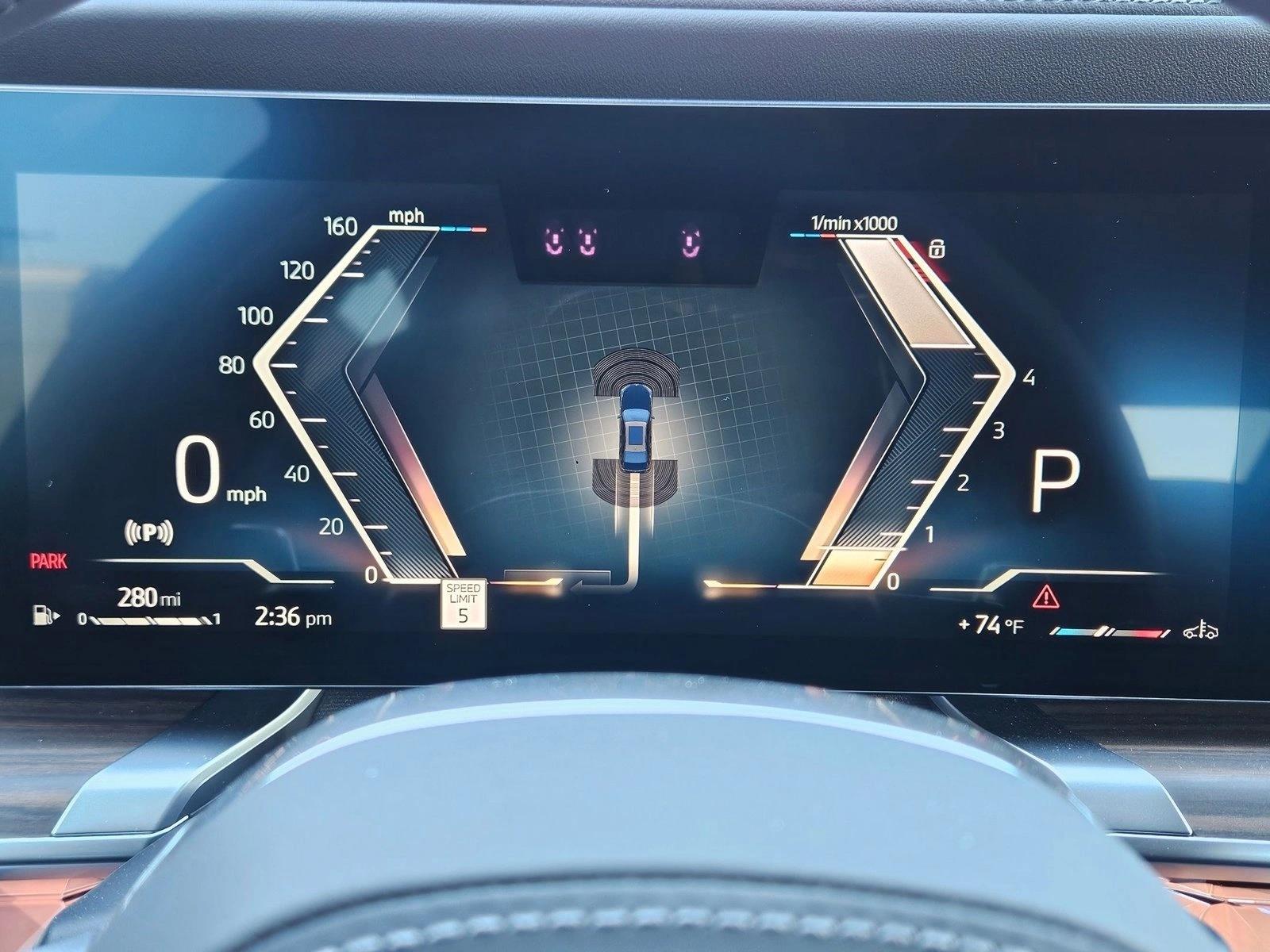 2025 BMW 7 Series 760i - Photo 10