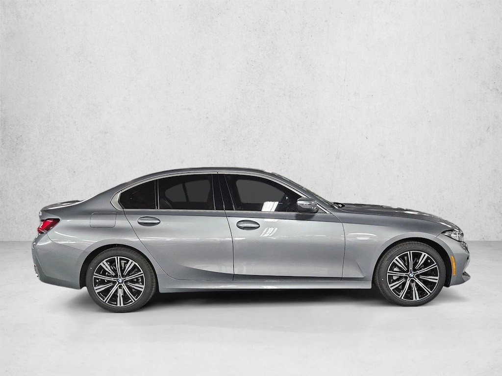 New 2026 BMW 330i Sedan
