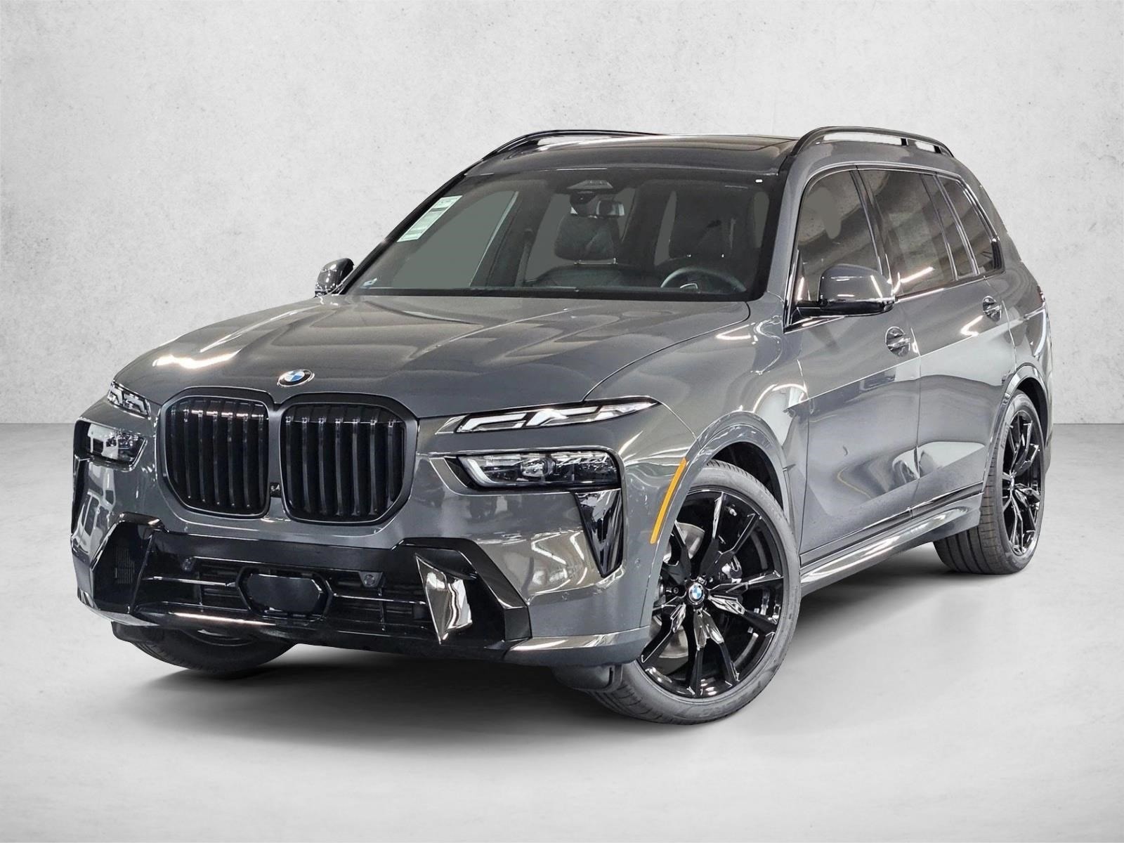 2026 BMW X7 40i's photo