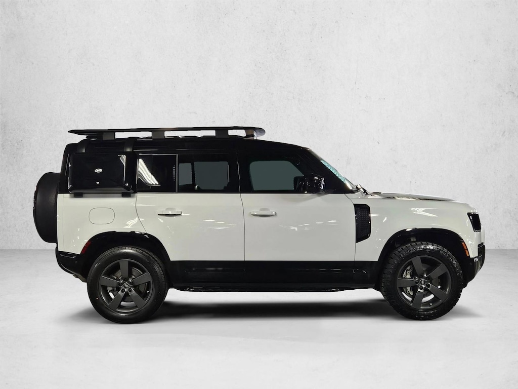 Used 2023 Land Rover Defender 110 X-Dynamic SE SUV
