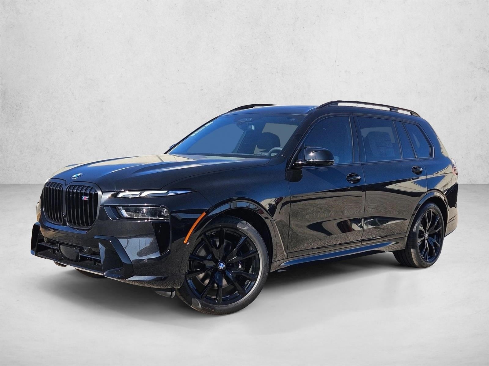 2026 BMW X7 M60i's photo