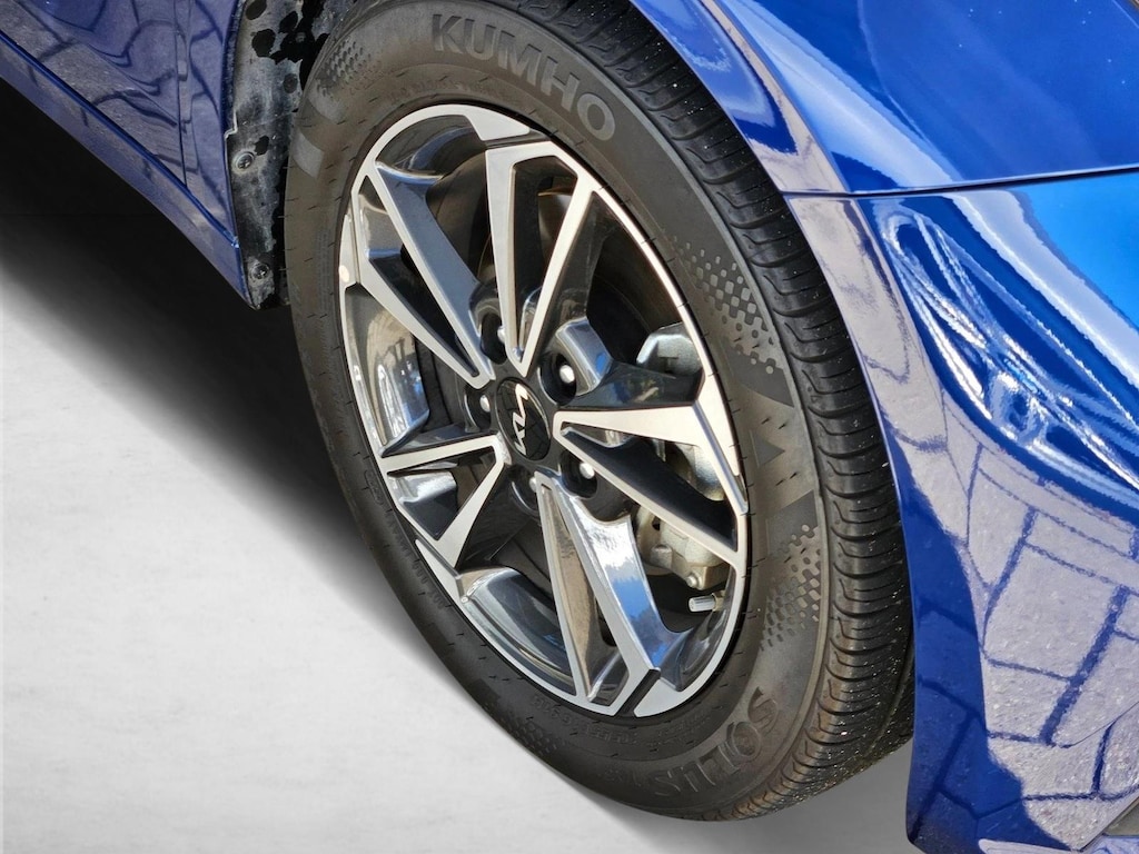 Used 2024 Kia Forte LXS Sedan