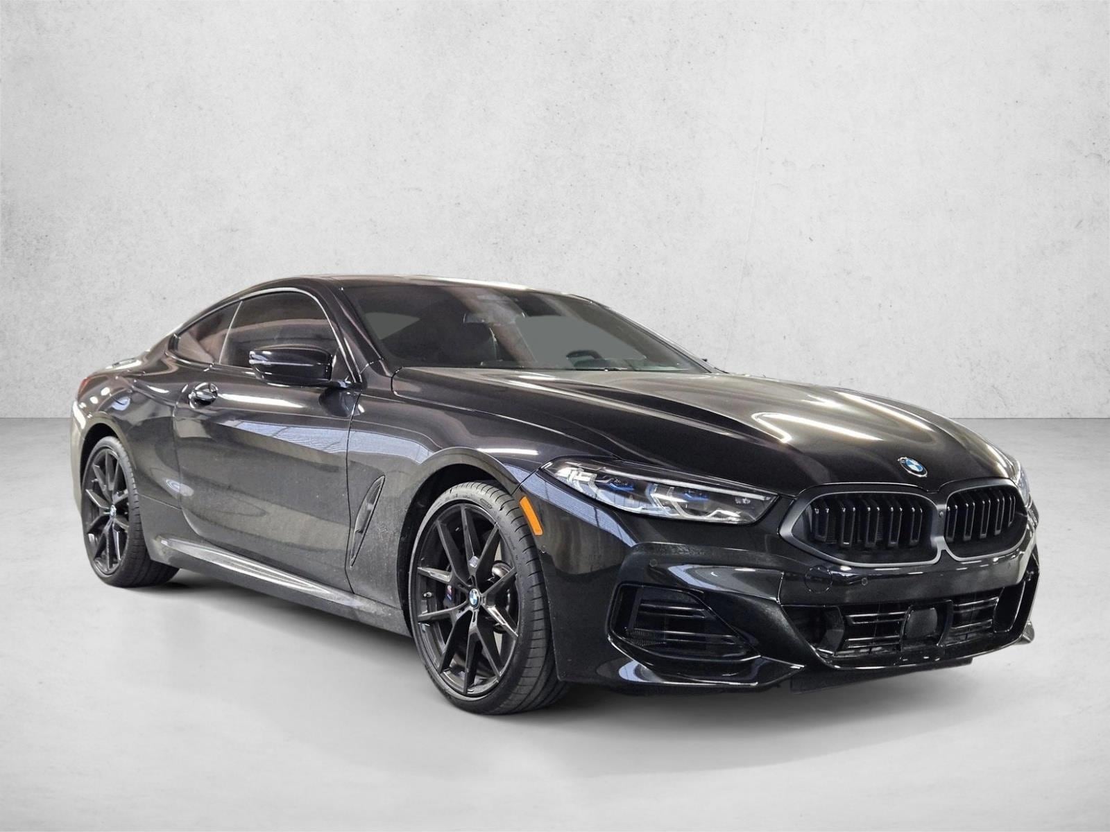 2026 BMW 8 Series 840i - Photo 6