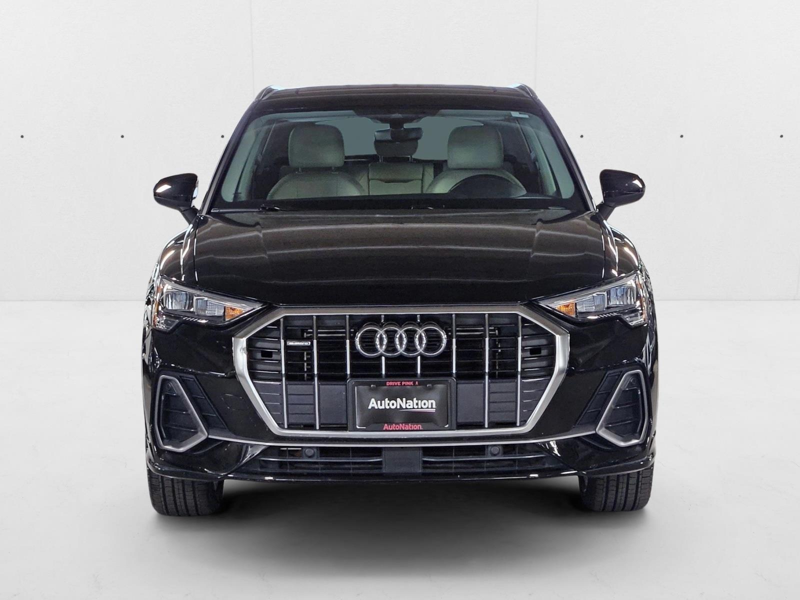 2020 Audi Q3 45 TFSI S line Premium photo 2