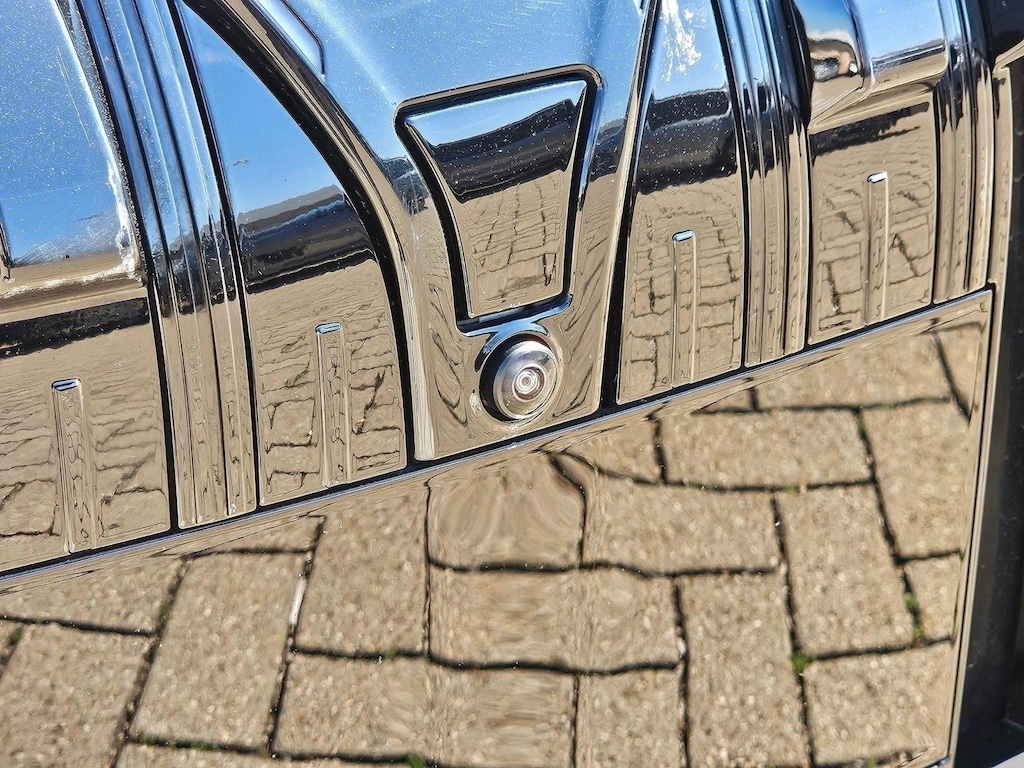 Certified 2024 BMW 760i xDrive Sedan