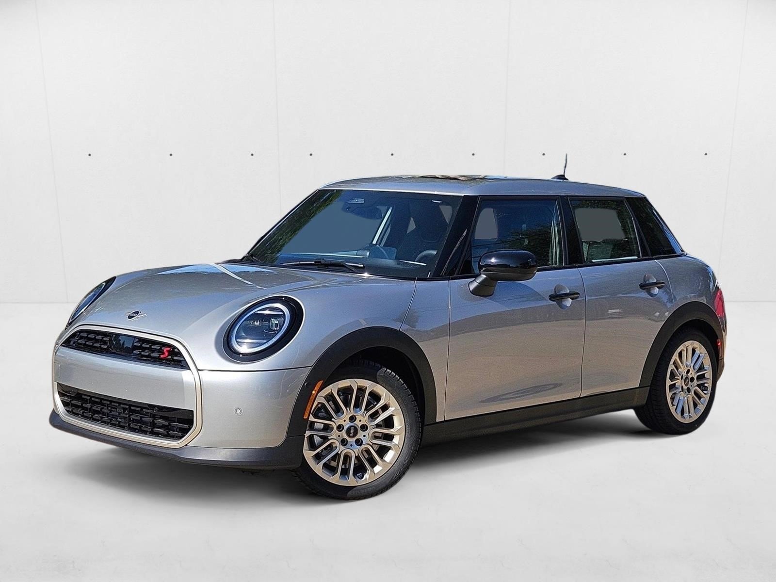 2025 MINI Hardtop 4 Door S's photo