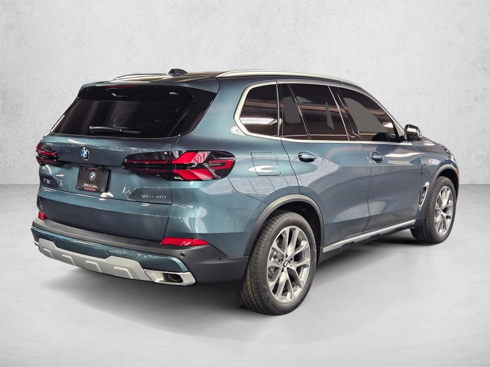 2026 Bmw X5 sDrive40i photo 2