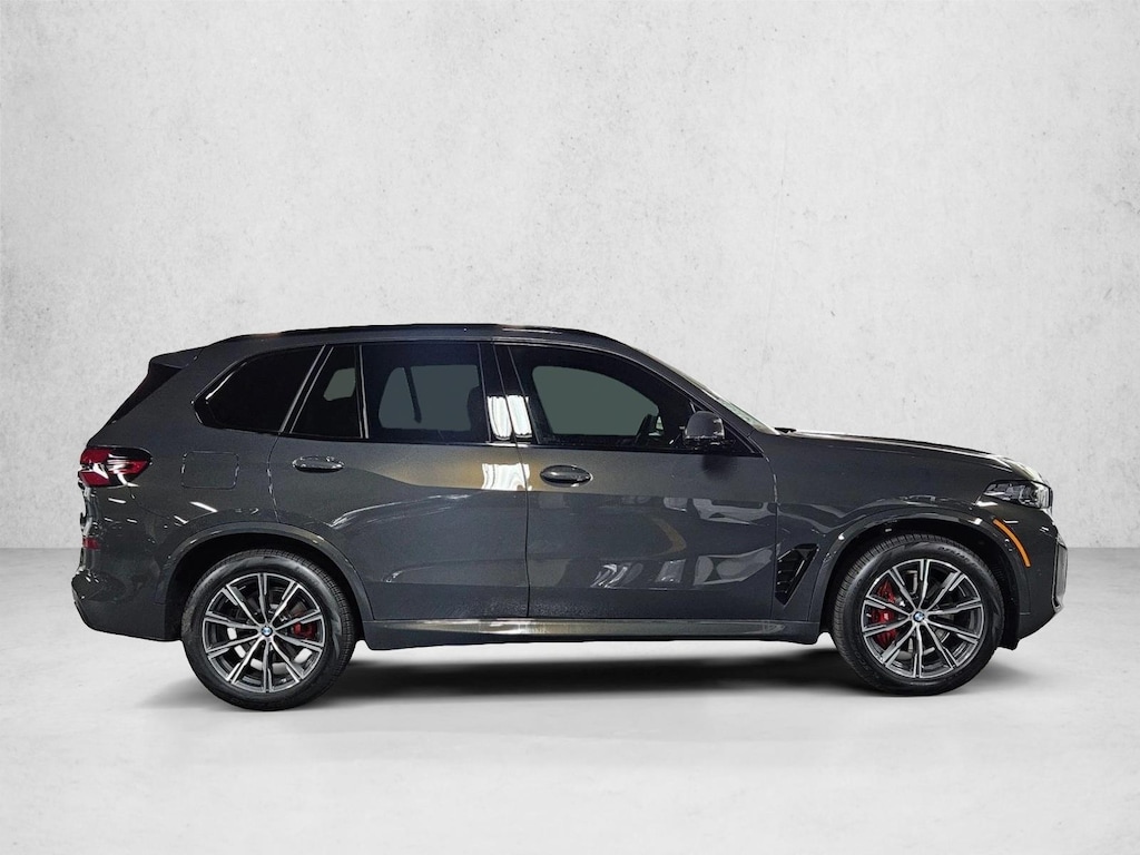 New 2026 BMW X5 sDrive40i SUV