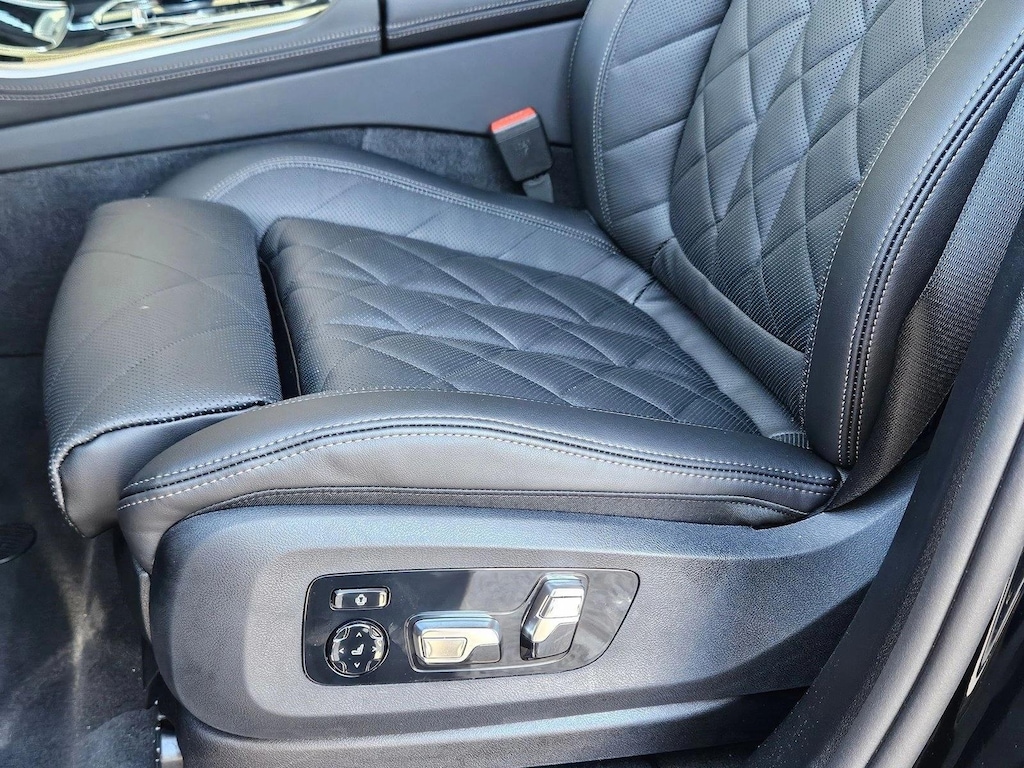 New 2026 BMW X5 xDrive40i SUV