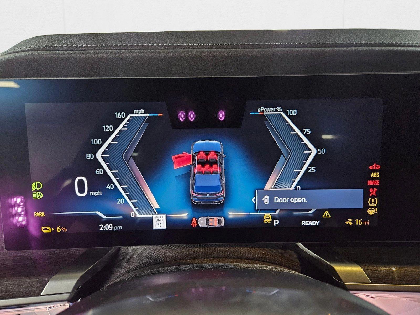 2025 BMW i7 50 - Photo 10