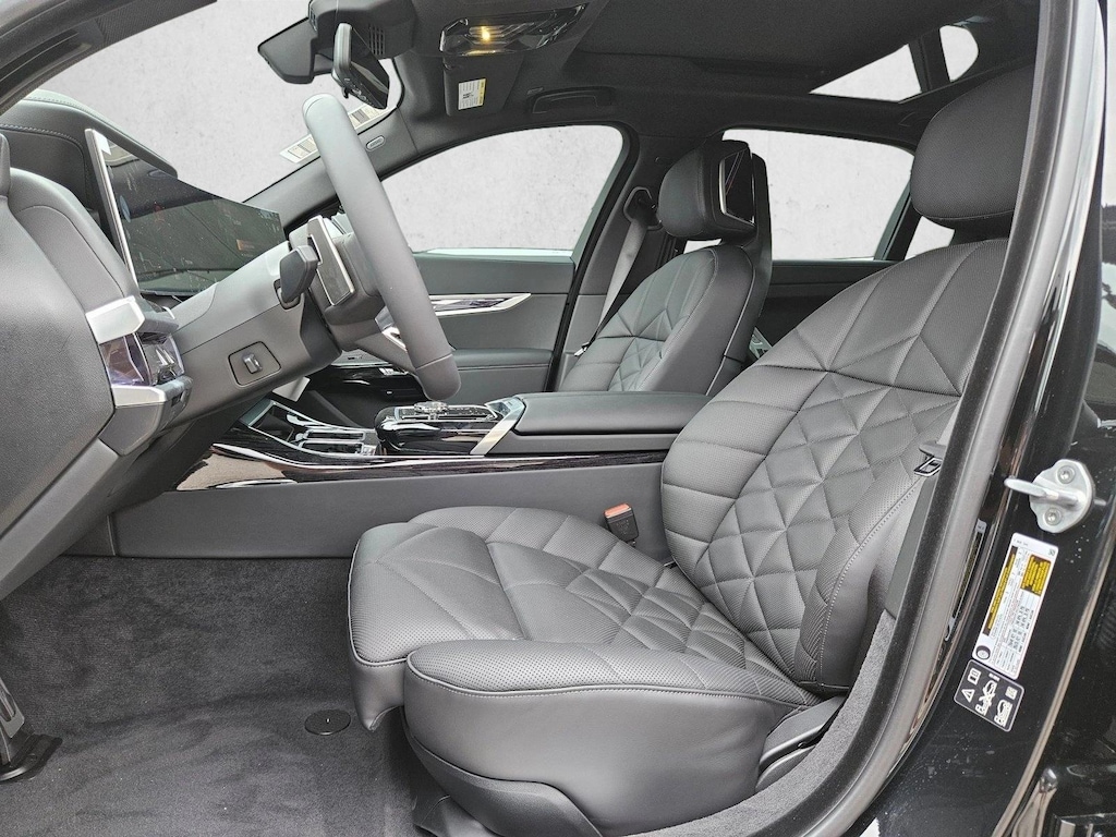 New 2026 BMW 740i xDrive Sedan