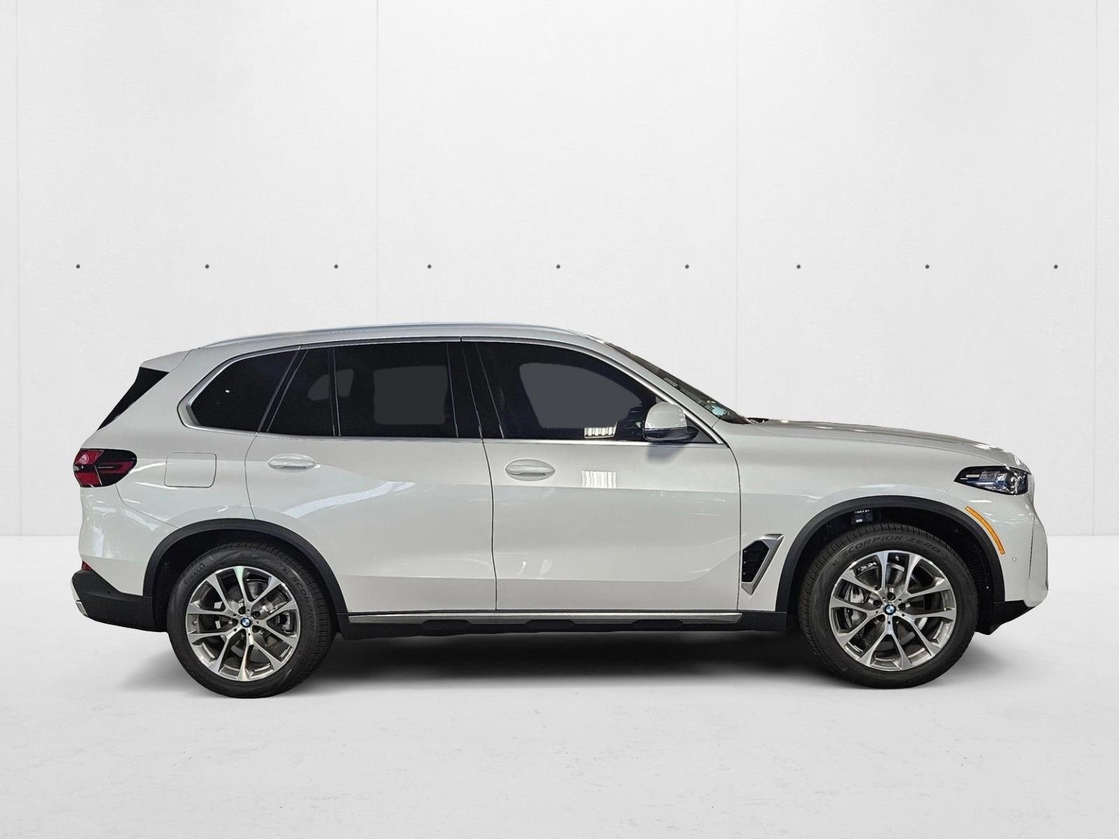 2026 Bmw X5 sDrive40i photo 3