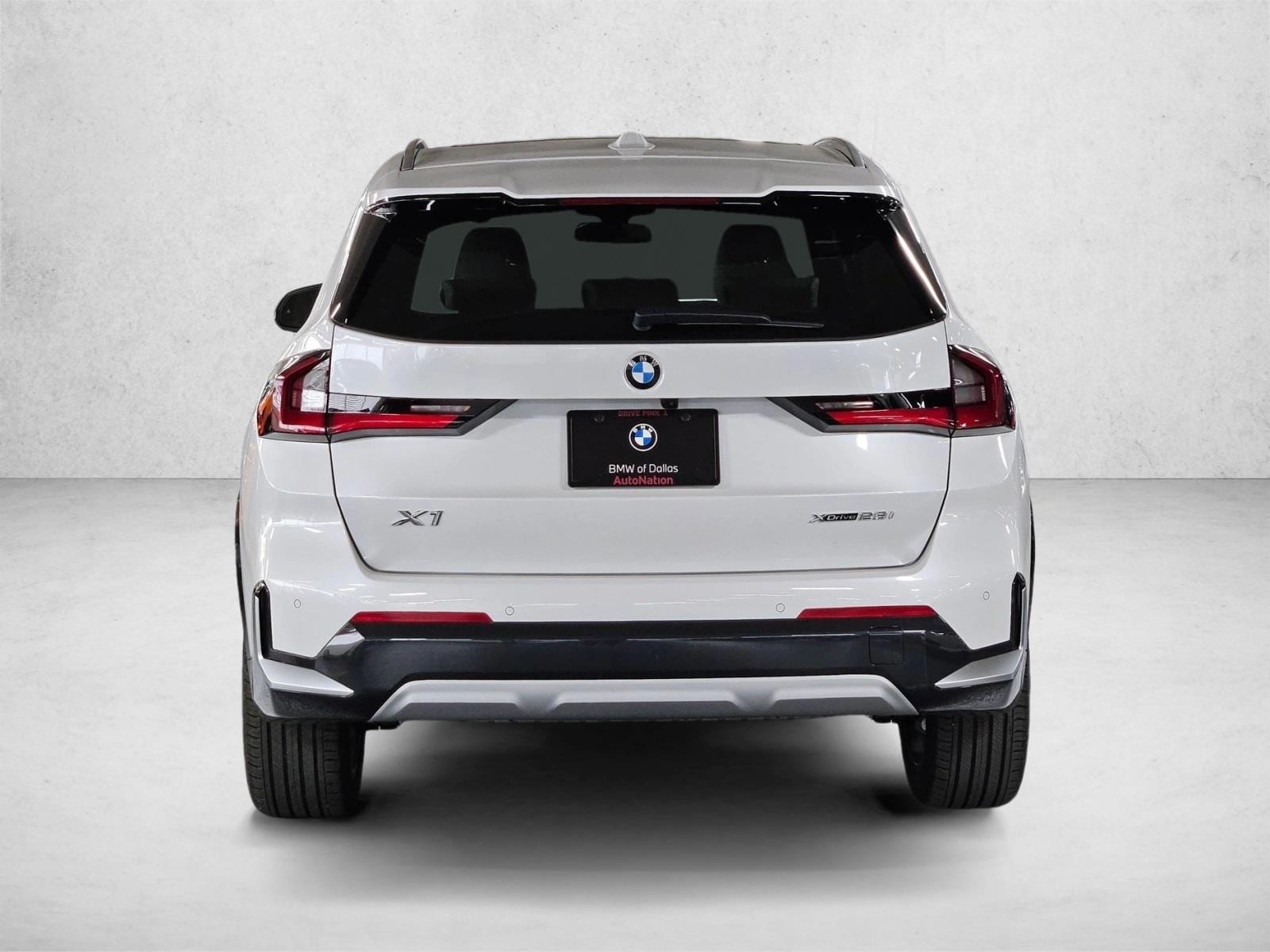 2026 BMW X1 28i - Photo 6