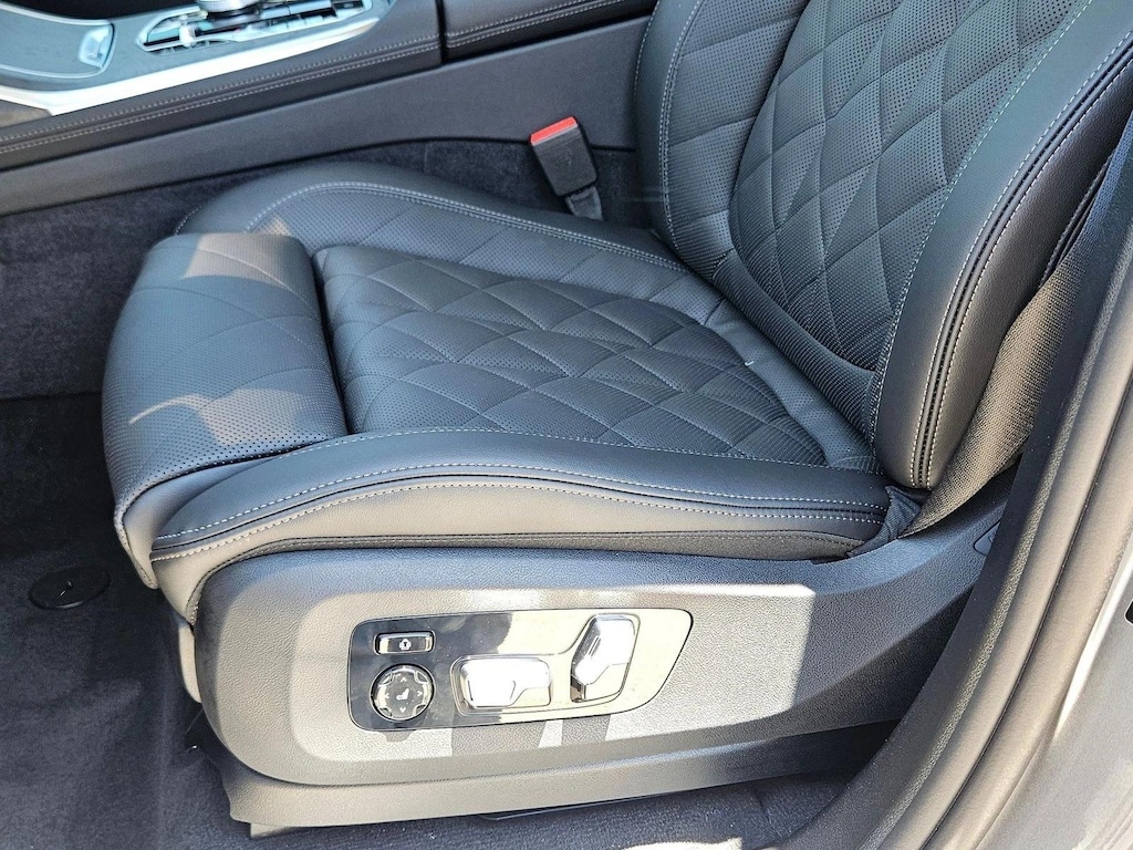 Certified 2026 BMW X7 xDrive40i SUV