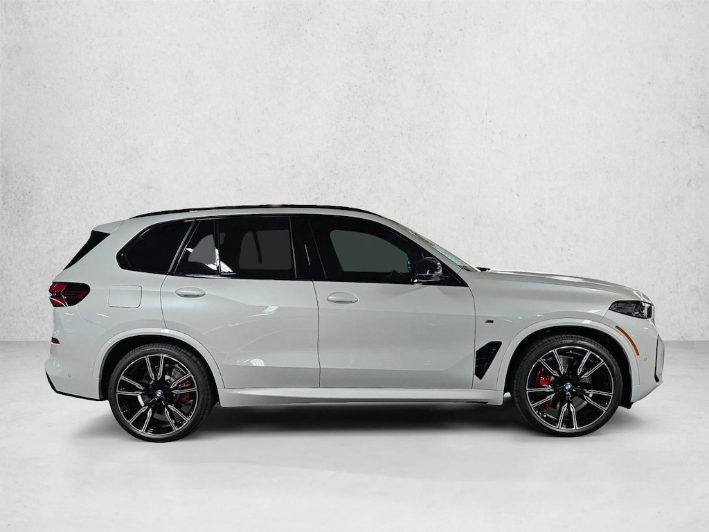 New 2026 BMW X5 M60i SUV