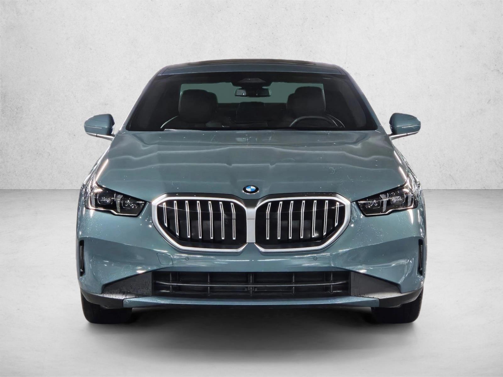 2025 Bmw 530i xDrive photo 2