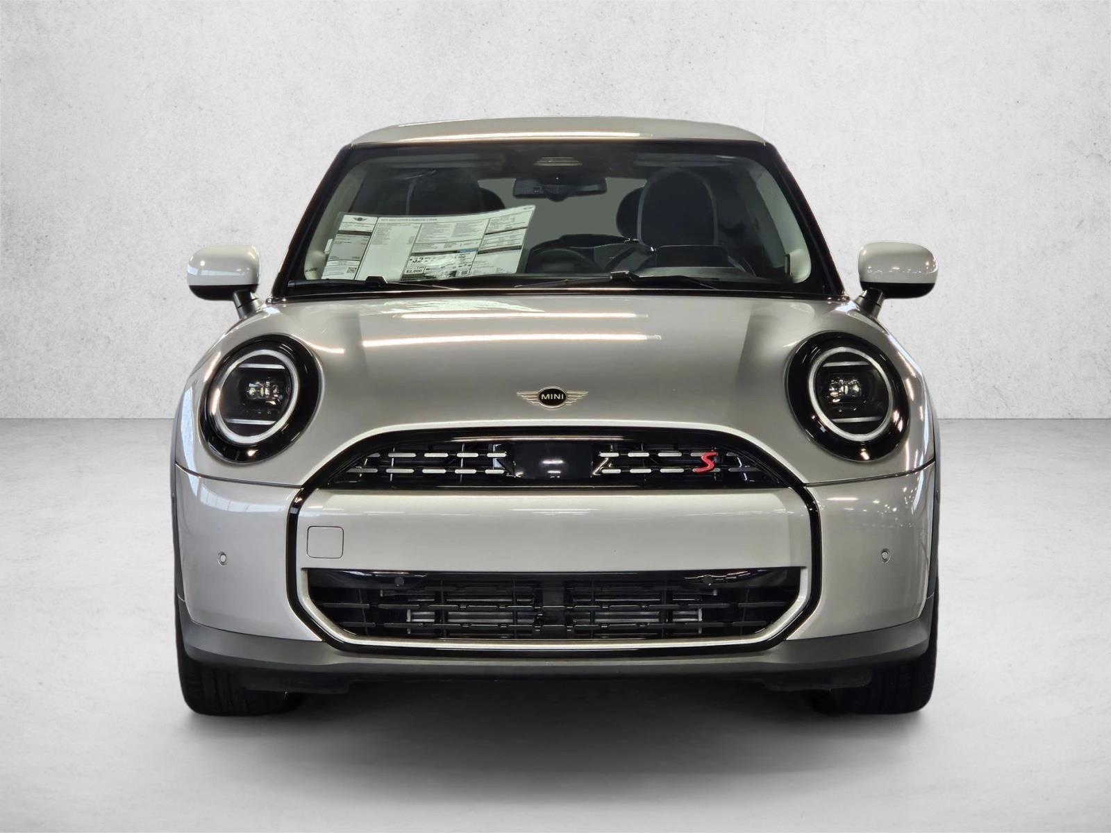 2025 Mini Cooper 2 Door Hardtop S photo 2