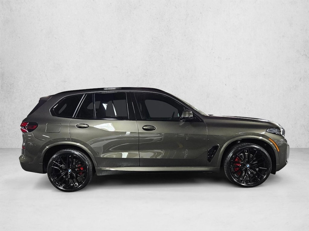 New 2026 BMW X5 sDrive40i SUV