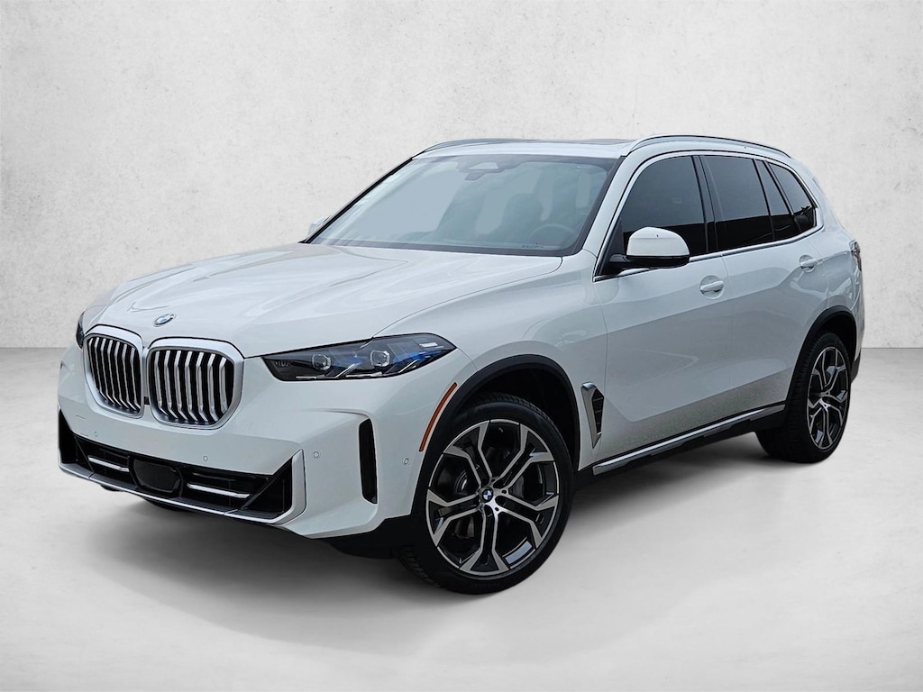 New 2026 BMW X5 sDrive40i SUV