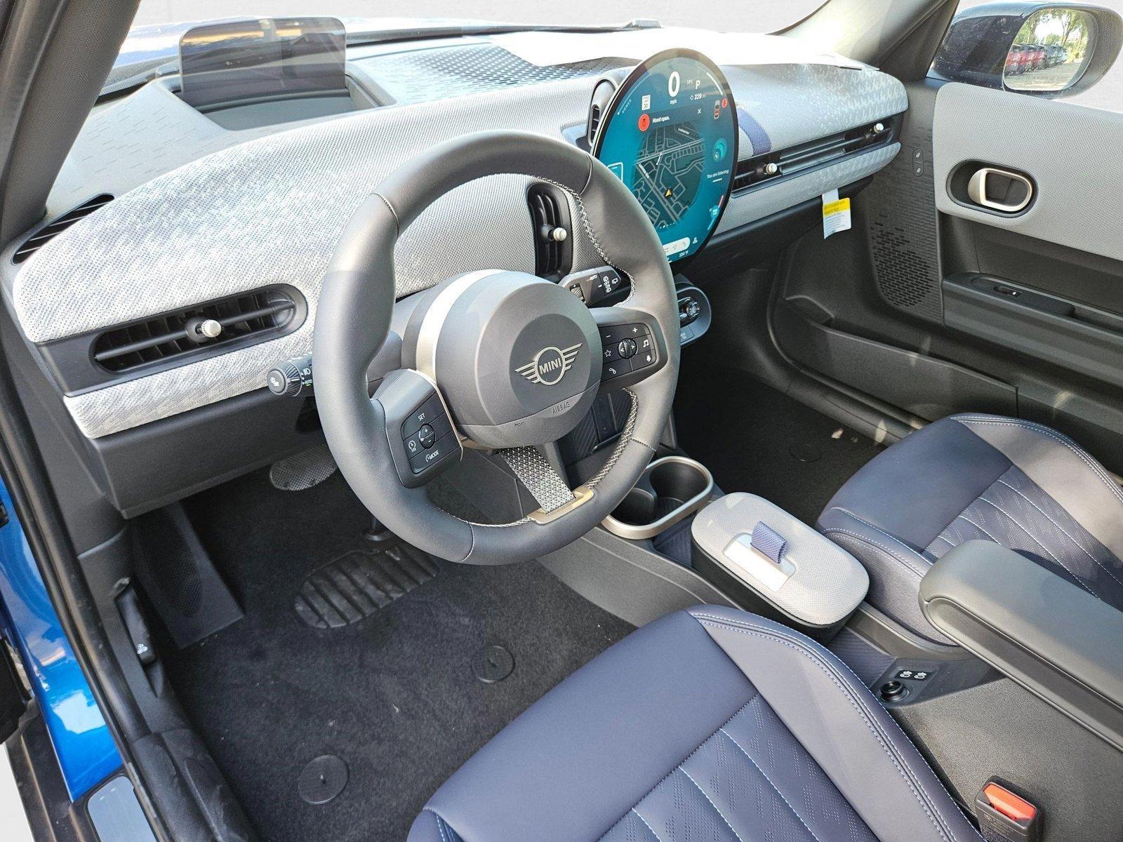 2025 Mini Cooper 4 Door Hardtop S photo 3