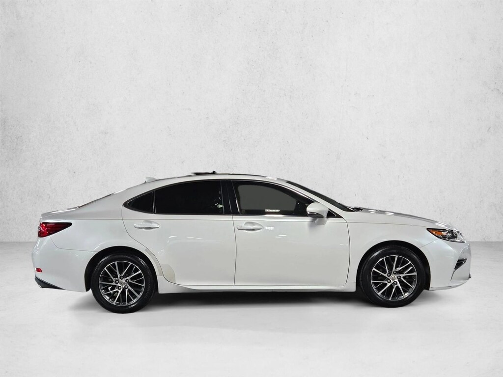Used 2016 Lexus ES 350 Sedan