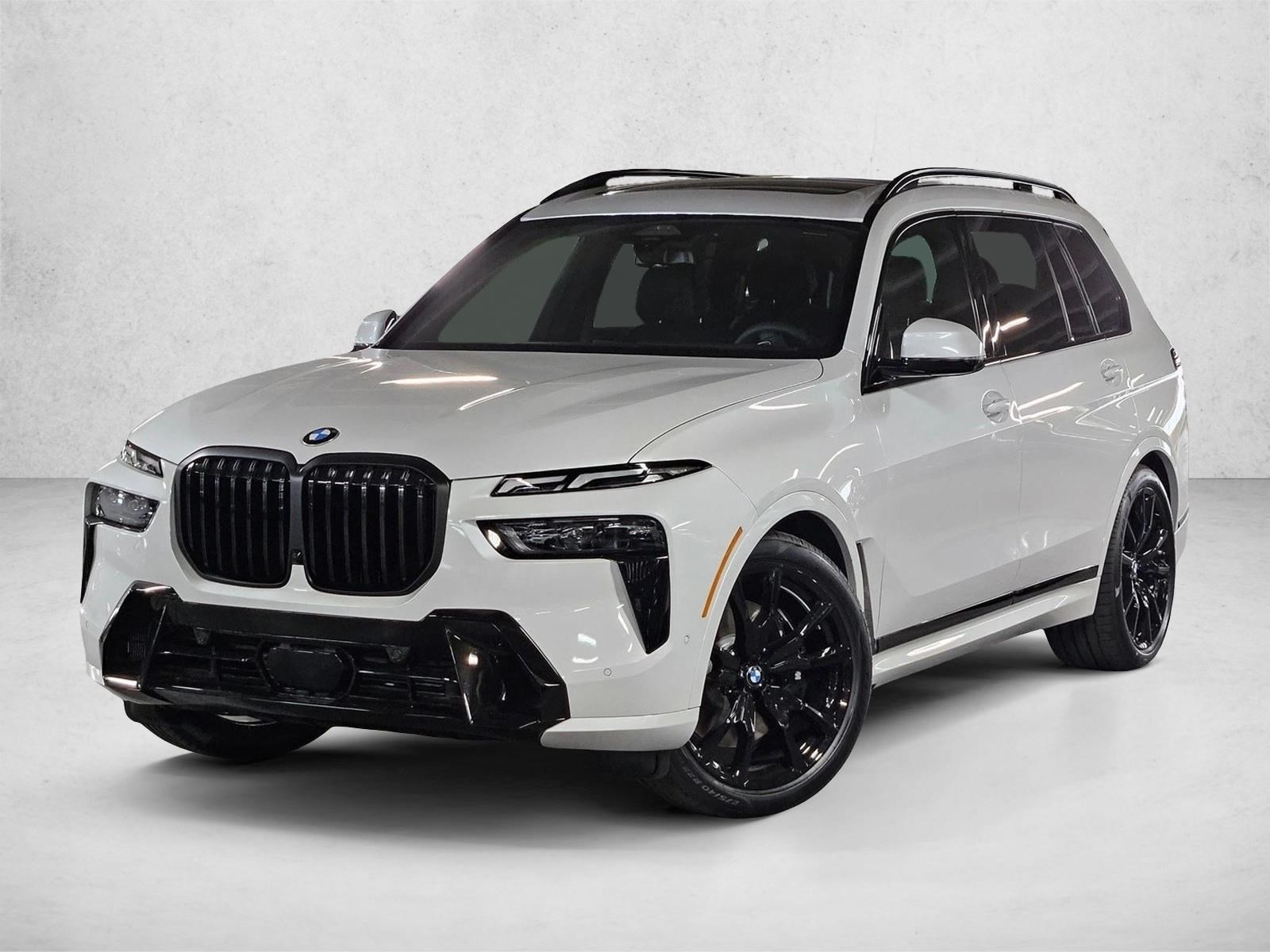 2026 BMW X7 40i's photo