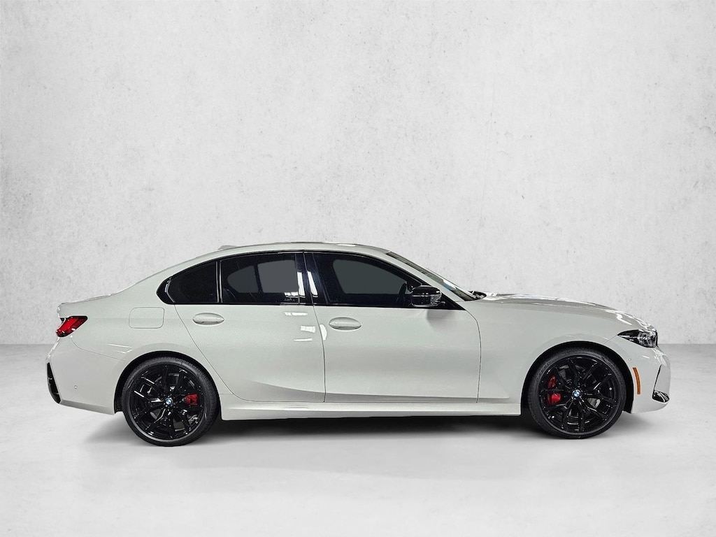 New 2026 BMW 330i Sedan