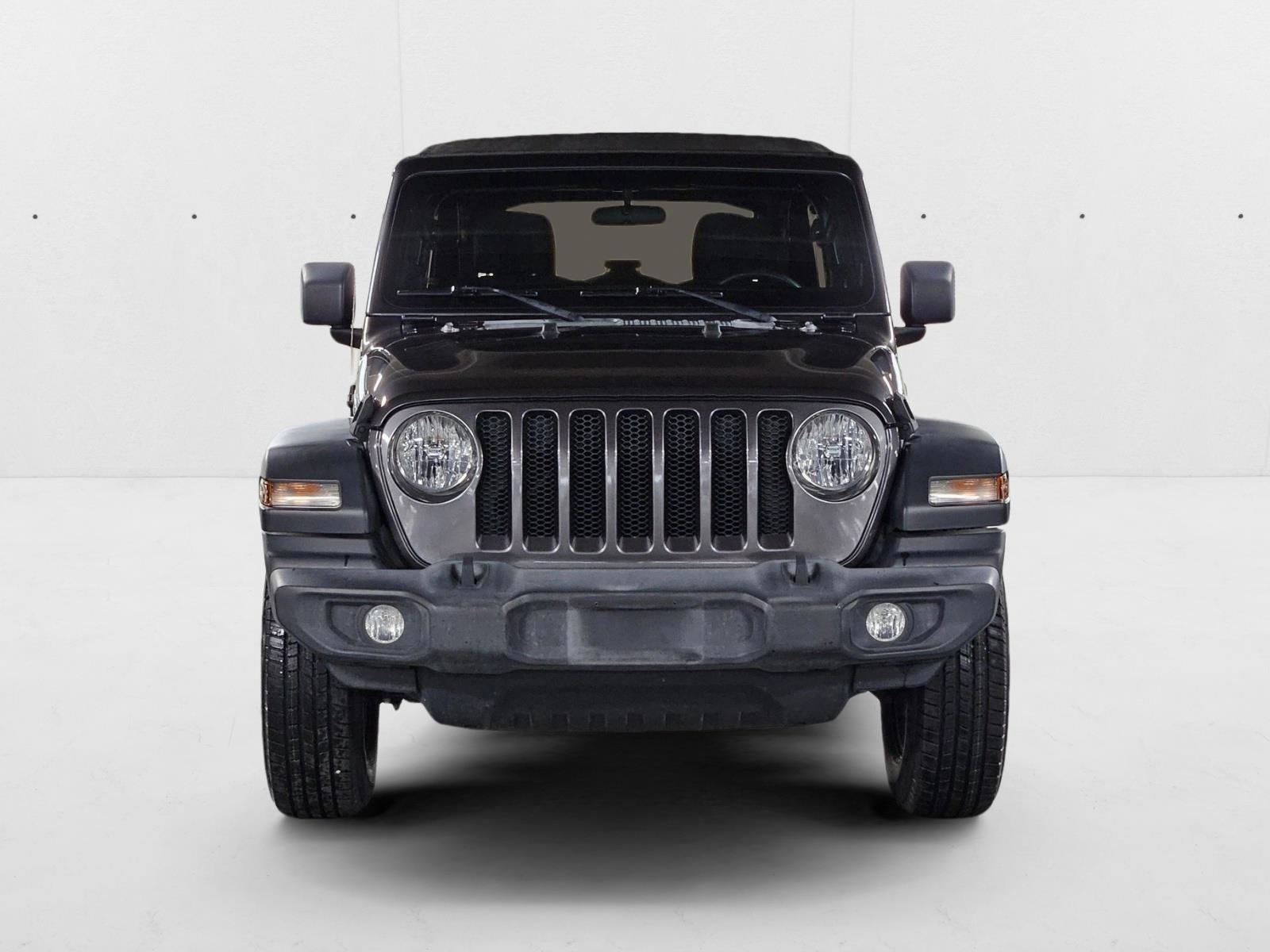 2020 Jeep Wrangler Unlimited Sport photo 2