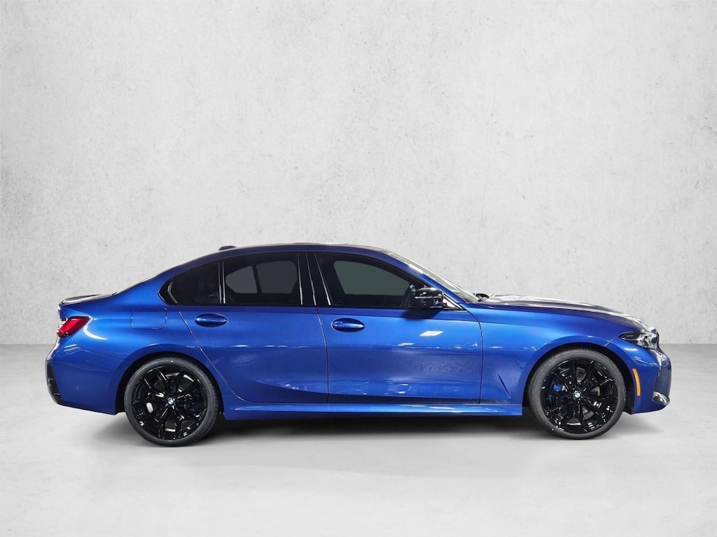 New 2026 BMW 330i Sedan