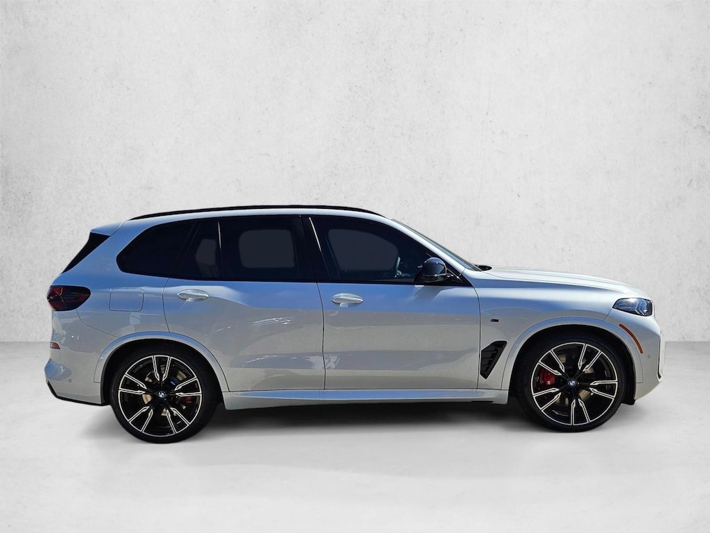 New 2026 BMW X5 M60i SUV