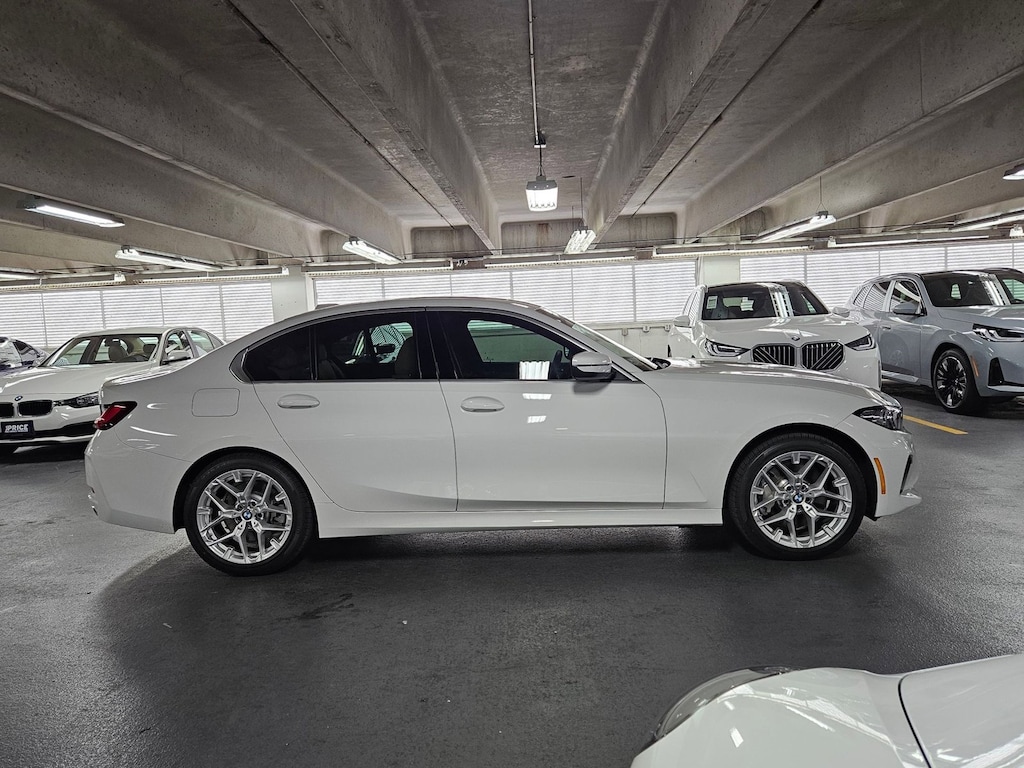 New 2026 BMW 330i NA Sedan